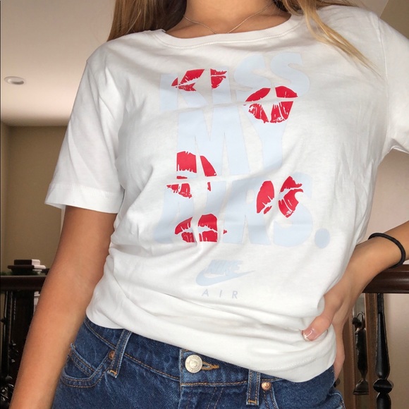 Nike Tee Shirt “Kiss My Airs” - Picture 4 of 5